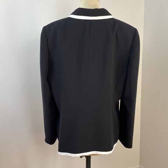 Evan-Picone Blazer - Picture 4 of 10